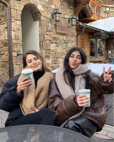 Mode Au Ski, Mode Ulzzang, Europe Winter, Fall Fits, Winter Pictures, Winter Fits, Winter Aesthetic, 가을 패션