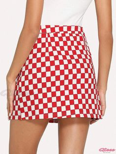 Qteee - Stylish and Figure-Flattering Zipper Detail Pencil Skirt with a Flared Hem Retro Red Skort For Summer, Retro Red Summer Skort, Retro Red Skort, Retro Red Mini Skirt For Summer, Velvet Pleated Skirt, Pleated Maxi Skirt, Bodycon Skirt, Swim Skirt, Body Con Skirt