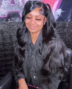 Wigs Cute, Miami Birthday, Cute Weave Hairstyles, Butterfly Locs, Lace Fronts, Natural Hair Styles Easy, Hair Styles Easy