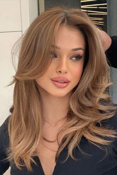 Supermodel Hair, Haircut Selfie, Photo Hijab, Straight Layered Hair, Honey Brown Hair, Cute Hairstyle, Hijab Girl