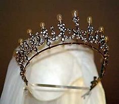 Poltimore Tiara, Strawberry Leaf, Queens Tiaras, Tiara Headpieces, Pearl Tiara