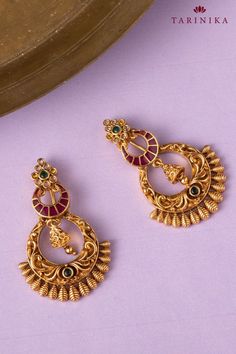 tarinika classic two layered antique chandbali earrings Kempu Earrings Gold, Chand Bali Earrings Gold, Gold Chandbali Earrings, Chandbali Earrings Gold, Gold Chandbali, Gold Jewellry, Gold Earrings Models, Antique Gold Jewelry Indian, Indian Fashion Jewellery