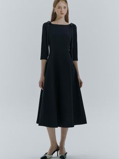 This black dress offers a comfortable and feminine fit with its voluminous high-density fabric, creating an elegant silhouette without emphasizing the waist.- Maxi length that makes your look stylish- Excessive flare line for a three-dimensional silhouette- Detachable satin ribbon for added touch Three Quarter Sleeve Dresses, Sleeves Dress, Three Quarter Sleeves, Quarter Sleeve, Satin Ribbon, Three Quarter, Three Dimensional, Density, Jumpsuit Dress