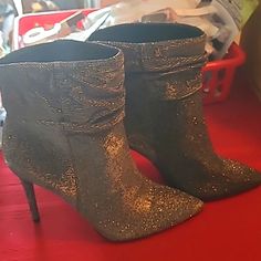 Blingy Silver Boots Gabor Boots, Jessica Simpson Boots, Red Cowboy Boots, Black Heels Low, Silver Boots, Jessica Simpson Heels, Velvet Boots, Stiletto Boots, Leather Riding Boots