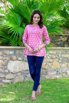 This beautiful soothing MULMUL Cotton ORIGINAL HANDBLOCK print Kurti is so buttery soft you won't want to wear anything else ! Made lovingly by the artisans of India ! Style: Kurtis/ Short Top Fabric: 100% organic Pure Cotton Hand block Print in natural Dyes Color:  Blue Size: S to XL, (38 to 44) SLEEVE: 3/4 Sleeves Length: 26 approx. Safety - 100% Sanitized, Instructions: Machine Wash Pair Up This Kurti Top With Denim, Leggings, Palazzo, Pants, etc. Disclaimer: Product color may slightly vary d Hand Printed Cotton Tops, Pink Cotton Tops With Printed Motifs, Pink Cotton Top With Printed Motifs, Casual Pink Tops With Printed Motifs, Fitted Pink Top With Printed Motifs, Printed Kurti, Top Fabric, Short Tops, Pure Cotton