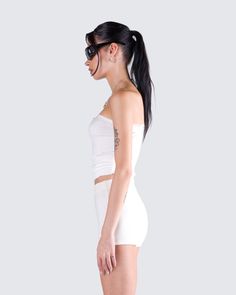 A classic little tube top will always be an essential 🤍 Made from stretch rib jersey fabric, and complete with lace trim, shirring at the side seams, and a pull-on style for a timeless and clean look 😊 Clean Look, Ribbed Shorts, White Jersey, Cargo Pant, Hottest Trends, Tube Top, Jersey Fabric, Always Be, Lace Trim