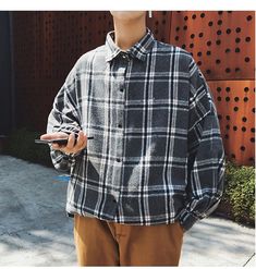 Grey Color Block Plaid Loose Men Fleece Shirt – Tomscloth Streetwear Korean, 90s Fashion Men, Streetwear Winter, Streetwear Shirts, Loose Shirt, Harajuku Streetwear, New Retro, Vintage Plaid, Men Shirt Style