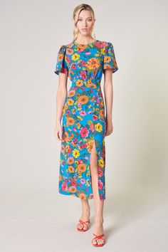 Twiggy Floral Bloom Floral Midi Dress – Sugarlips Bold Heels, A Line Midi Skirt, Scoop Neck Midi Dress, Blue Floral Midi Dress, Valentine Dress, Elegant Maxi Dress, Curvy Dress, 80 Dress, Blue Midi Dress