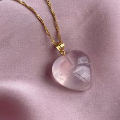 Luxury Rose Quartz heart pendant from Madagascar. All crystals are 100% natural and have very soft and tender pink color and some crystal veins. Each crystal is unique and may vary from photo. The chain is very delicate and made of sterling silver filled with 18k gold, measures 45cm. Comes in luxury gift box and postcard! Rose quartz helps against stress, relieves emotional stress, calmes down, makes your heart spead happiness and love. It removes the pain of old emotional and heart issues.💖 Ro Necklace Luxury, Gemstone Necklaces, Rose Quartz Heart, Rose Quartz Necklace, Luxury Gift Box, Quartz Rose, Beautiful Gifts, Crystal Gifts, Quartz Necklace