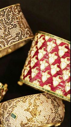 Lifestyle Books, Kundan Work, Girls Jewelry Box, Fashion Jewellery Online, Gold Cream, Royal Jewelry, Indian Jewellery, Ear Jewelry, Shades Of Black