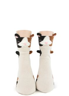 Calico cat socks for kids have adorable 3-D details like little paws and ears sticking out! #kidssocks #catsocks #calicocats Calico Cats, Cat 3d, Cat Socks, White Kittens, Sleepy Cat, White Cats, Kittens Funny, Calico Cat