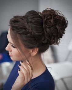 Updo Hairstyles For Prom Curly Homecoming Hairstyles, Updo Casual, Prom Hair Updo, Prom Hairstyles For Long Hair, Bridesmaid Hair Updo, Short Hairstyle, Wedding Hair And Makeup, Elegant Hairstyles