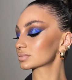 Mecca Makeup, Grunge Eye Makeup, Friday Makeup, Competition Makeup, Business Ideas For Women, Joker Makeup, Colorful Eye Makeup