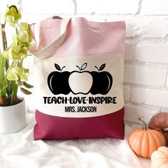 "💕Wait, WaitYour next FAVORITE bag is right here. Our personalized canvas tote bags are great for bridesmaids proposal gifts, gym bags, daycare/preschool bags even graduation gifts. Use them for anything you can think of. Ask about our multiple quantity discounts! HOW TO ORDER: 🌸Please read and review all photos 🌸Choose bag color 🌸Choose vinyl color 🌸Select quantity , then ADD TO CART 🌸Leave exact text within the personalization box (Please double check spelling) 🌸Include font number in p Back To School Canvas Bag Gift, Canvas Bag For Back To School Gift, White Rectangular Bag For Graduation Gift, Teacher Canvas, Personalized Canvas Tote, Graduating Teacher, Student Teacher Gifts, Teacher Tote, Teacher Books