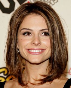 Maria Menounos, Dark Autumn (Pretty Your World) Autumn Celebrities, Maria Menounos, Beauty People, Dark Autumn, Unique Colours, Color Me Beautiful, Soft Autumn