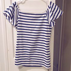 New With Tags. Navy And White Striped Flounce Sleeve Tee. Can Be Work On Or Off The Shoulder. Spring Striped Ralph Lauren Top, Fitted Ralph Lauren Summer T-shirt, Ralph Lauren Fitted Striped Top, Fitted Striped Ralph Lauren Top, Ralph Lauren Fitted Summer T-shirt, Ralph Lauren Fitted T-shirt For Summer, White Ralph Lauren Summer Top, Ralph Lauren White Summer Top, Casual Ralph Lauren Summer Blouse