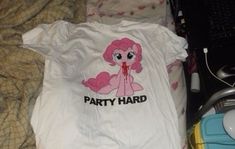 Andrew W K, Andrew Wk, Art Guy, Silly Clothes, Silly Shirt, Pinkie Pie, Games For Girls, Up Girl, Dream Clothes