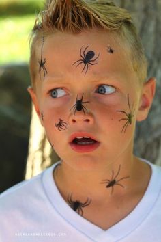 Spider Infestation, Spider Face, Halloweenský Makeup, Face Painting Easy, Kids Face Paint, Halloween Makeup Easy