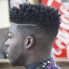 Natural Kinky High Top Fade Fade Braids, High Top Fade Haircut, Top Fade Haircut, Haircuts For Black Men, High Top Fade, Braids Pictures, African American Makeup, Taper Fade