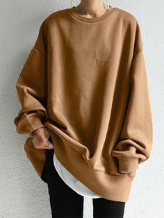 Casual Loose Solid Color Round-Neck Sweatshirt Top BROWN-2XL Pull Oversize, Loose Hoodie, Plus Size Designers, Round Neck Sweatshirts, Beautiful Sweater, Versatile Outfits, Loose Outfit, Oversized Pullover, Japan Fashion