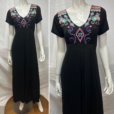 New With Tags. Measurements Taken Laying Flat: Underarm To Underarm: 15.5" Waist: 12.5" Hips: 25" Length From Shoulder To Hem: 53" Fitted V-neck Maxi Dress With Floral Embroidery, Spring V-neck Maxi Dress With Multicolor Embroidery, Casual V-neck Maxi Dress With Floral Embroidery, Black Short Sleeve Embroidered Maxi Dress, Black Embroidered Short Sleeve Maxi Dress, Embroidered Black Maxi Dress With Short Sleeves, Short Sleeve Multicolor Embroidered Maxi Dress, Casual Fitted Maxi Dress With Floral Embroidery, Fitted V-neck Dress With Multicolor Embroidery