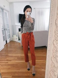 Women’s Dress Pants Outfits, Work Pants Women Office Wear, Rust Jeans, Petite Work Outfits, Work Attire Women, Business Attire Women, Extra Petite, Flattering Pants