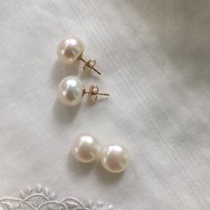 genuine white freshwater pearl with 14K gold filled posts and backs. Classic White Pearl Earrings With Round Beads, Minimalist White Akoya Pearl Earrings, Everyday White Round Pearl Earrings, White Hypoallergenic Akoya Pearl Jewelry, White Hypoallergenic Akoya Pearl Earrings, Everyday White Pearl Earrings, White Akoya Pearl Hypoallergenic Earrings, Dainty White Akoya Pearl Earrings, Classic Rose Gold Hypoallergenic Pearl Earrings