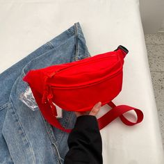 Style: Urban Simplicity Material: Nylon Fashion Element: Sewing Line Closure Type: Zipper Occasion: Daily Matching Red Bag, Simple Bags, Womens Casual, Bird In Bag, Weekender Bag, Sling Bag, Crossbody Bag, Sewing, Red