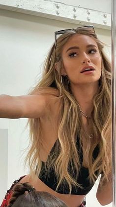 Machiaj Smokey Eyes, Pinterest Makeup, Blonde Hair Inspiration, Long Blonde, Dark Blonde, Hair Inspo Color, Dream Hair, Aesthetic Hair, Hair Highlights