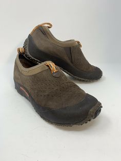 Merrell Womens Improv Moc 66004 Chocolate Low Top Round Toe Slip On Shoes Sz 8.5. Round Toe Heels, Top Round, Top Fabric, On Shoes, Slip On Shoes, Low Top, Clogs, Slip On, Heels