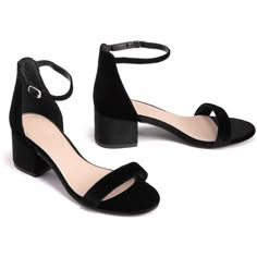 Sepatu Platform, Low Block Heel Pumps, Black Velvet Shoes, Velvet Pumps, Fashion Shoes Heels, Velvet Shoes, Ankle Strap Shoes, Girly Shoes, Ankle Strap Pumps