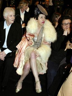 isabella blow - Google Search Sophie Dahl, Isabella Blow, Fashion Week Dresses, Queen Isabella, Brown Leather Skirt, Stella Tennant, Alexander Mcqueens, Philip Treacy, Alexander Mcqueen Fashion