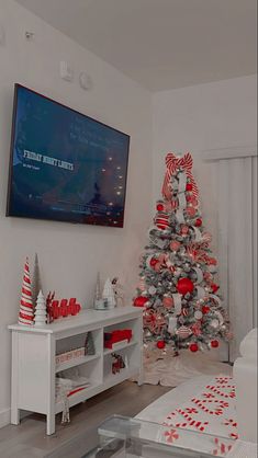 Candy cane 
Christmas 
Red and white Christmas 
Christmas tree 
Friday night lights 
Reindeer 
White and red Home Interior Paint Colors, Home Interior Design Cozy, White Christmas Candy, Interior Design Store, Christmas Candy Cane Decorations, Exercise Balls, Candy Christmas Tree, Relaxation Spa