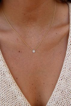 Womens Necklaces Simple, Gambar One Direction, Wedding Rings Princess Cut, Bunny Necklace, Diy Collier, Halo Necklace, Simple Jewelry