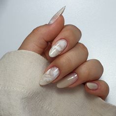 Classy Nail Designs, Beige Nails, Really Cute Nails, Pretty Nail Art, Minimalist Nails, Fabulous Nails, Classy Nails, Fancy Nails, Chic Nails