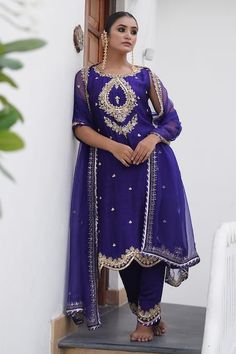 Buy Blue Kurta And Pant Pure Raw Silk Embroidered Zardosi Straight Set For Women by Gul By Aishwarya Online at Aza Fashions. Work Suits For Women, Plazo Suits, Fashion Course, Punjabi Suits Designer Boutique, Pakistani Suit, Fashion Courses, Beautiful Pakistani Dresses