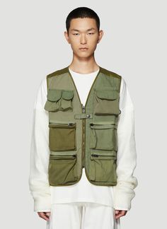 Fisherman Vest Outfit Men, Fisherman Vest Outfit, Fisherman Fashion, Green Vest Outfit, Fisherman Jacket, Fisherman Outfit, Hunter Jacket, Vest Outfits Men