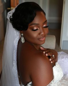 Natural Glam Makeup Wedding Brides, Neutral Bridal Makeup Brown Eyes, Black Bridal Makeup Wedding Day, Wedding Makeup Pink Lips, Black Bride Makeup Wedding, Makeup Wedding Looks, Fall Wedding Makeup For Bride, Full Glam Bridal Makeup, Black Bride Wedding