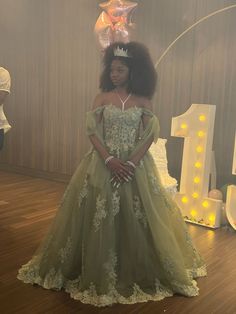 Enchanted Forest Homecoming Outfit, Prom Dresses Tiana, Princess And The Frog Aesthetic Dress, Royalty Theme Prom Dress, Sweet 16 Dresses Not Puffy, Princess Tiana Themed Outfit, Princess And The Frog Aesthetic Outfits, Tiana Inspired Hairstyle, Enchanted Forest Theme Sweet 16 Dress