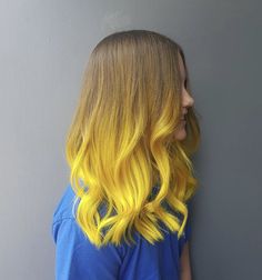 Bright Yellow Hair, Bright Hair Colors, Hair Color For Women, Penteado Cabelo Curto, Yellow Hair, Ombre Hair Color, Hair Blog, Summer Hair Color