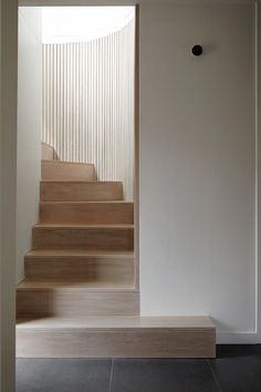 an image of some stairs in the house