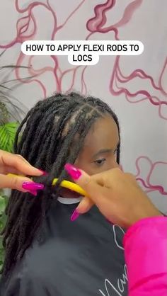 How to properly use flexi rods for the perfect curl ✨💕 Flexi Rods On Sisterlocks, Curling Locs With Perm Rods, Trimmed Locs, Loc Roller Set, How To Style Your Dreadlocks, Locs Flexi Rods Style, Flexi Rods Locs, Small Wicks Locs, Flexi Rod Loc Styles