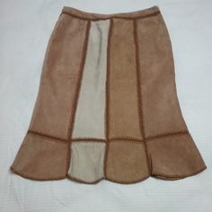 Express Faux Suede Fully Lined Patchwork Scalloped Brown Cream Skirt Size 6 Nwt Elegant Fitted Patchwork Skirt, Spring Brown Patchwork Skirt, Leather And Crochet, Suede Patchwork, Black Velvet Shorts, Zebra Print Skirt, Crochet Tie, Black Leather Pencil Skirt, Fall Skirt