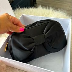 Dior Make Up Bag & Dior Gift Box! Black Cosmetic Bag With Removable Pouch For Evening, Compact Black Bag For Gift, Compact Black Bag As Gift, Compact Black Gift Bag, Chic Compact Black Bag, Chic Black Compact Bag, Luxury Black Cosmetic Bag For Evening, Elegant Black Clutch Cosmetic Bag, Dior Gift