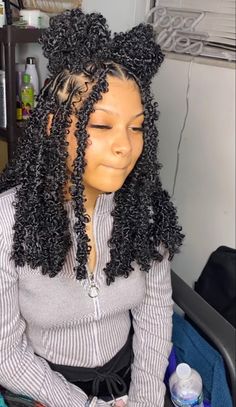 Butterfly Locs, Girl Braided Hairstyles, Faux Locs Hairstyles, African Hair Braiding Styles, Cute Braided Hairstyles, Hairstyles For Teens