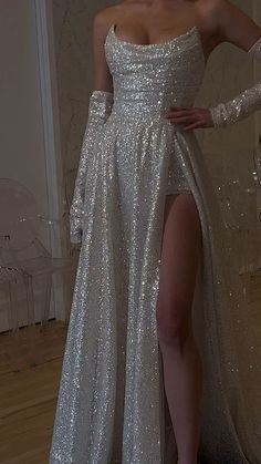 Fashion: #fashion, #style, #outfitinspiration, #beauty Evening Dresses With Sleeves, Ball Gowns Evening, Prom Outfits