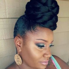 Faux Bun, Black Hair Bun, Bantu Knot Hairstyles, New Natural Hairstyles, Faux Hair, Protective Hairstyles For Natural Hair, The Bun