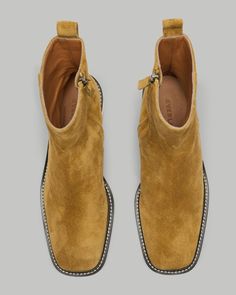 The City Boot Toasted Almond Suede – Everlane Boots Chelsea, Breaking In, Modern Square, Oversized Jacket, Shoe Obsession, Winter Shoes, Cropped Denim, Style Profile, Long Pants