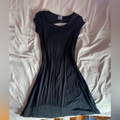 Olivia Rae Black Casual Dress Size: Xs Never Worn Black Casual Dress, Black Dresses Casual, Black Casual, Casual Dress, Midi Dress, Womens Dresses, Women Shopping, Dresses, Color