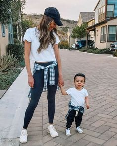 Mom Son Fashion, Mommy And Me Son Outfits, Baby Mama Outfits, Toddler Mom Outfits, Mama And Son Matching Outfits, Spring Baby Outfits Boy, Boy Mom Matching Outfits, Toddler Spring Outfits Boys, Mommy And Me Boy Outfits